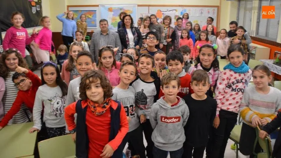 Alumnos del colegio San Blas que participan en el nuevo programa. Foto: Lydia González