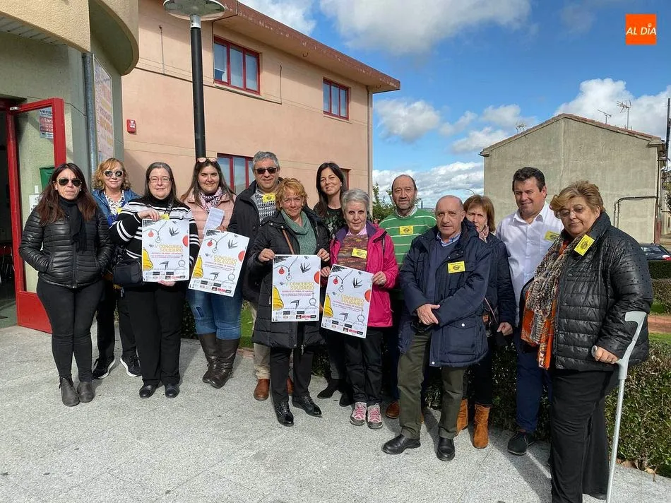 Todo listo para el V Concurso Solidario de Adornos de Navidad