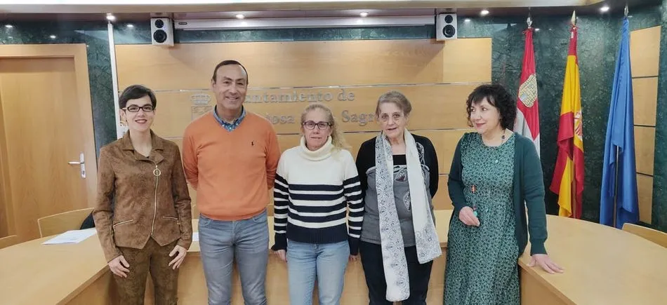 Ayuntamiento y Asociación Carbajosa Felina suscriben un convenio para el control de las colonias...