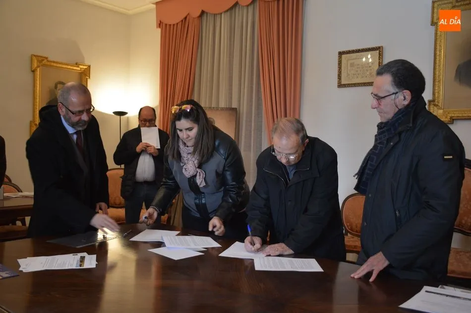 La Fundación Rodríguez Fabrés entrega las ayudas económicas a 9 entidades