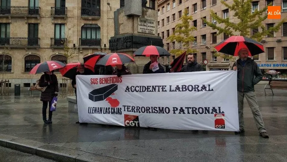 Concentración de la CGT en la Gran Vía. Foto de Lydia González