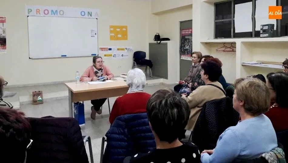 Charla de Veneranda Corral Peramato en la sede de Munibar
