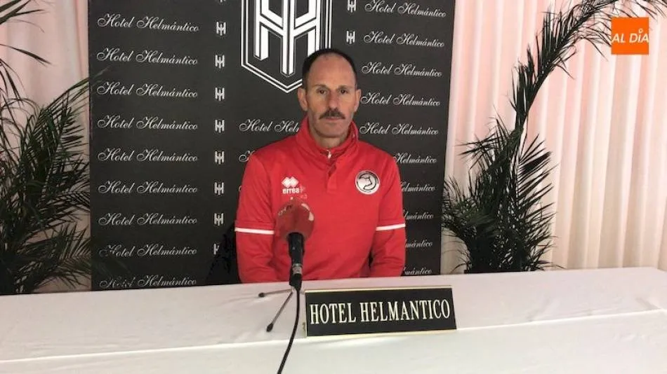 Jabi Luaces, en una rueda de prensa