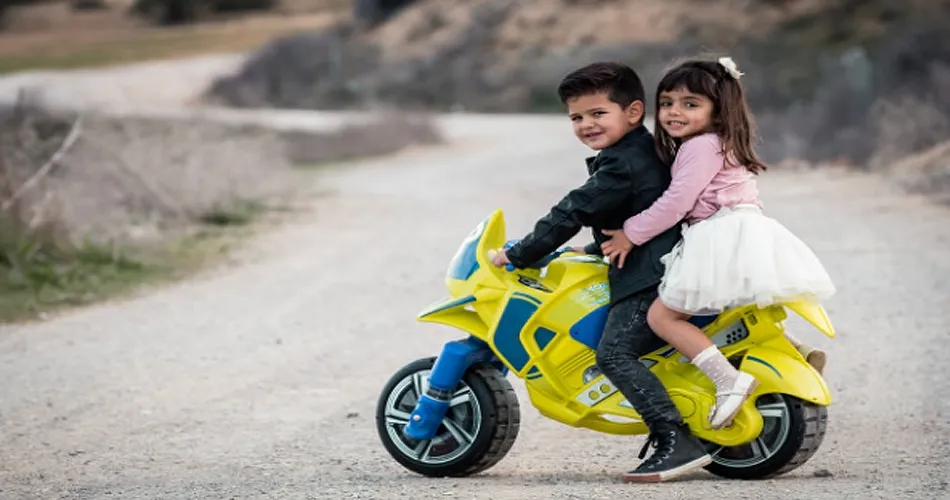 Niños en motos: Se abre debate sobre velocidad en competencias            