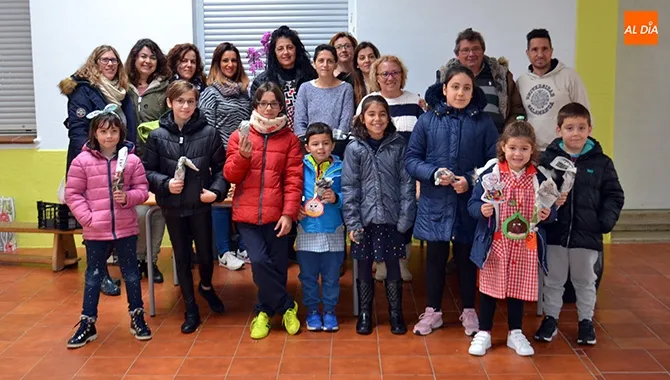 El colegio Miguel de Unamuno ha celebrado su tradicional fiesta de la castaña