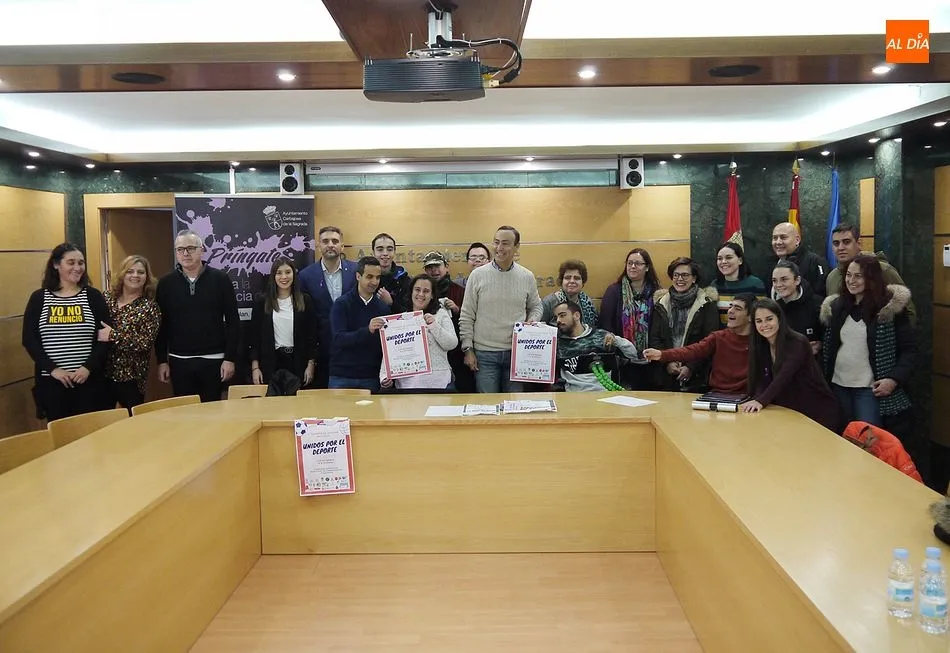 Presentación de Unidos por el Deporte en el Ayuntamiento de Carbajosa de la Sagrada