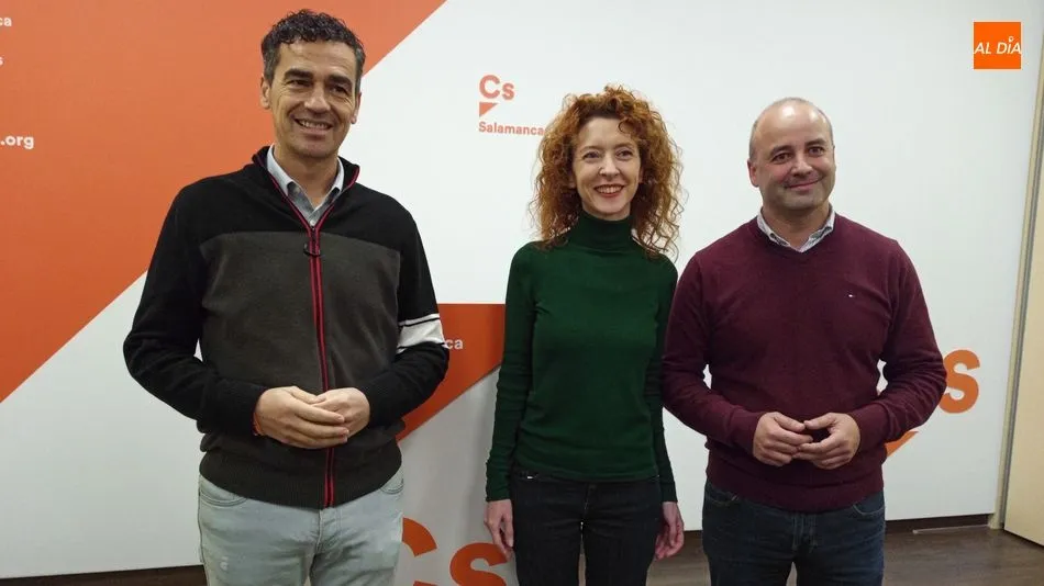 Jesús de San Antonio, Ana Suárez y David Castaño han presentado la iniciativa de Ciudadanos