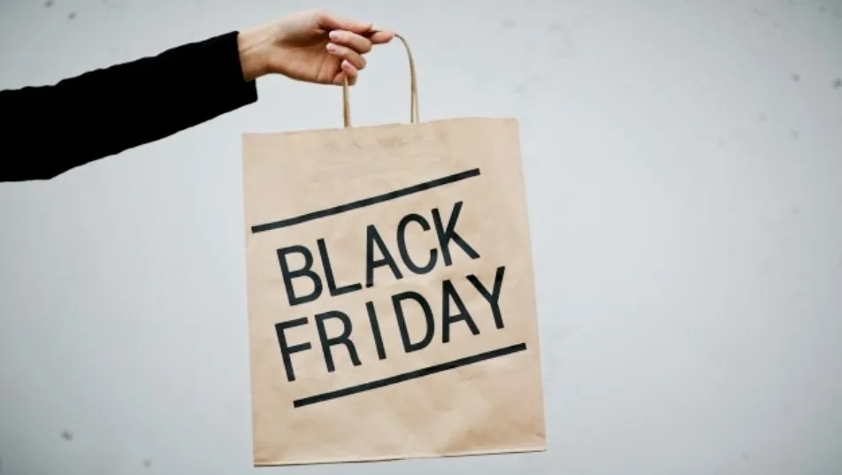 Está emergiendo un consumidor emocional que necesita vivir nuevas experiencias afectivas y sensoriales, el consumo y los centros de ventas se asocian al ocio creando atmósferas de compra