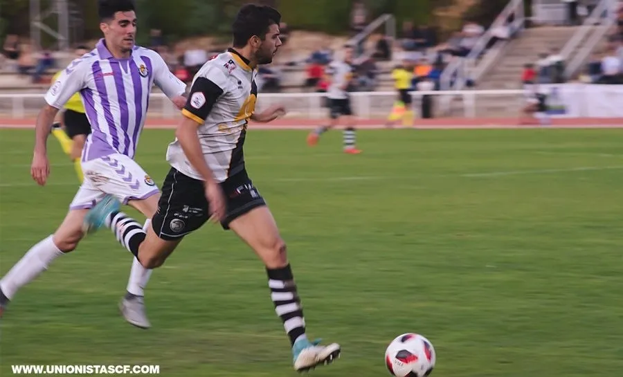 Imagen del partido de la temporada anterior ante el filial pucelano. Foto Unionistas