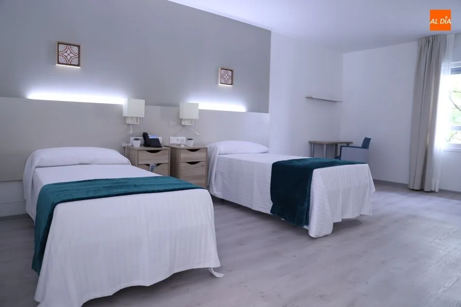 Una de las habitaciones del nuevo Centro de Mayores San Antonio, CleceVitam, junto a los Jesuitas