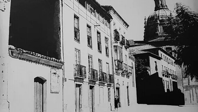 La calle Francisco de Vitoria, antes de la Estafeta