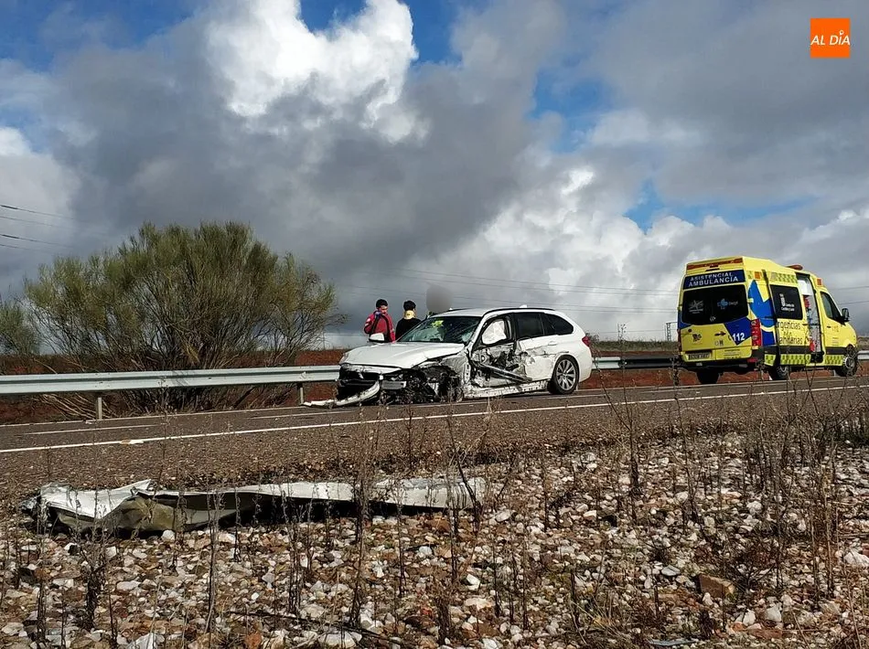 Estado de uno de los vehículos implicados en el suceso en la A-62