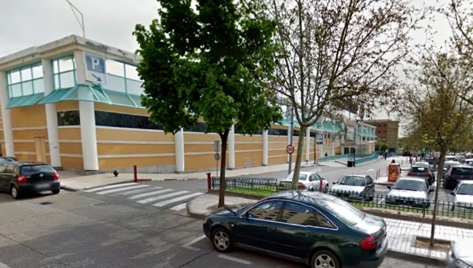 establecimiento comercial de la Avenida de Agustinos Recoletos