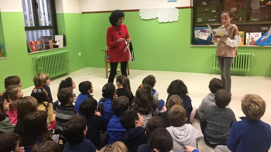 Sofía Montero ha presentado su libro a los alumnos de Maristas