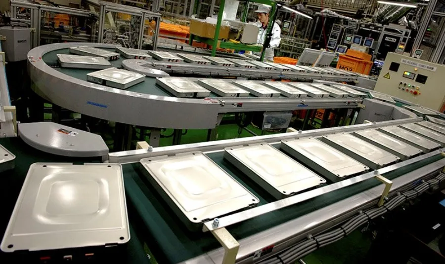 Las cifras que se manejan por este pujante sector para el continente europeo hablan de la instalación de hasta 40 fábricas y alrededor de 140.000 millones de euros de inversión