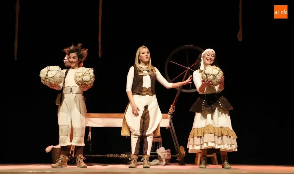 Espectáculo de La Troupe Malabó en la Torrente Ballester. Foto: Lydia González