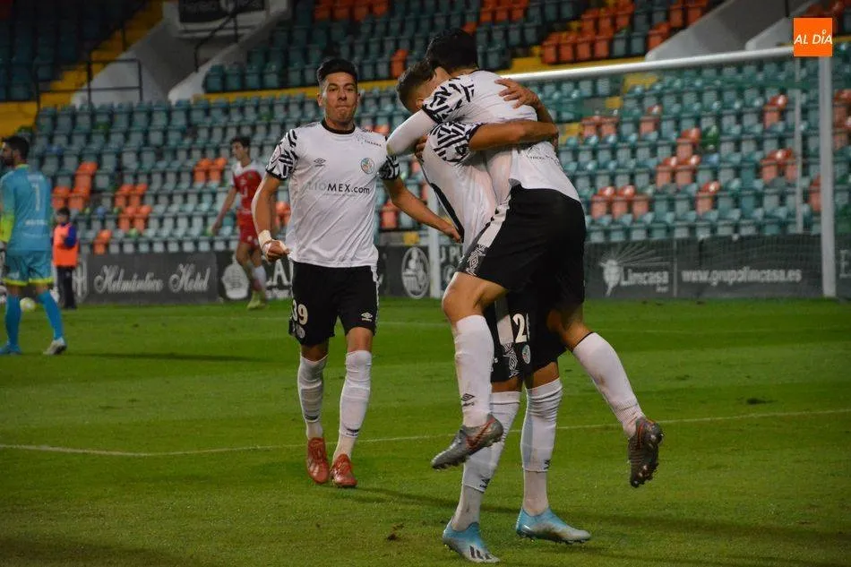El Salamanca UDS celebra un gol