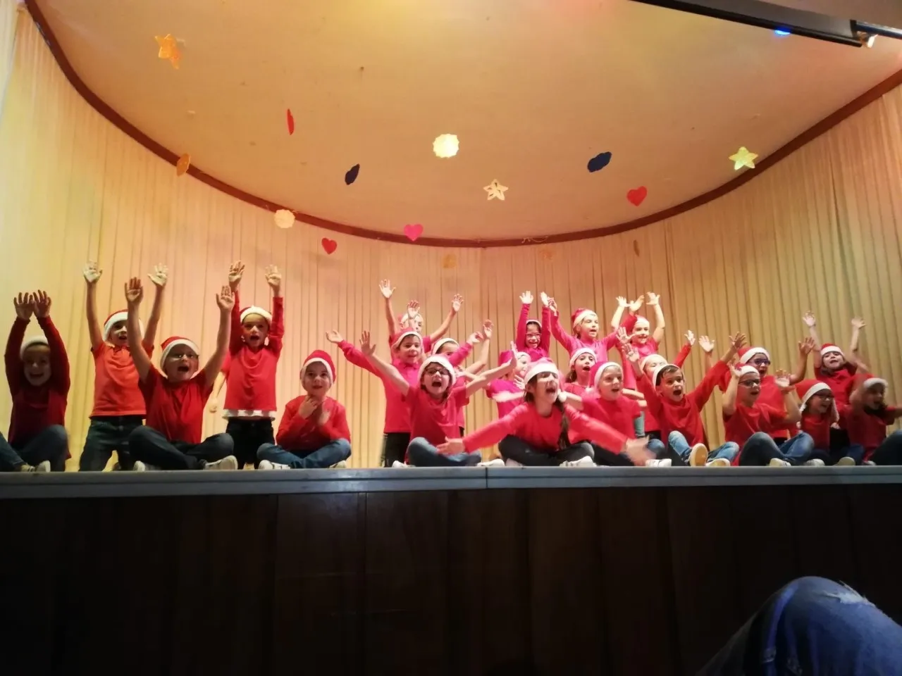 Actuación navideña en el Colegio Santa Teresa de Jesús