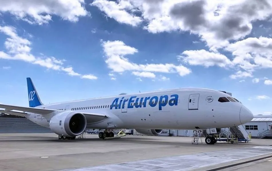 La aerolínea asegura que el objetivo es mejorar la conectividad y la movilidad de los pasajeros con las islas durante las fiestas de Navidad