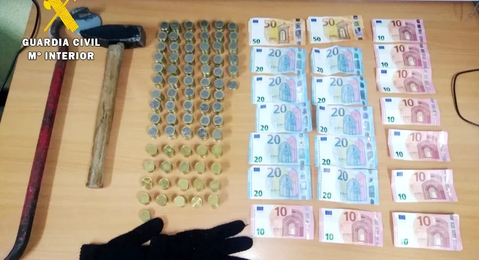 Material intervenido por la Guardia Civil en esta operación