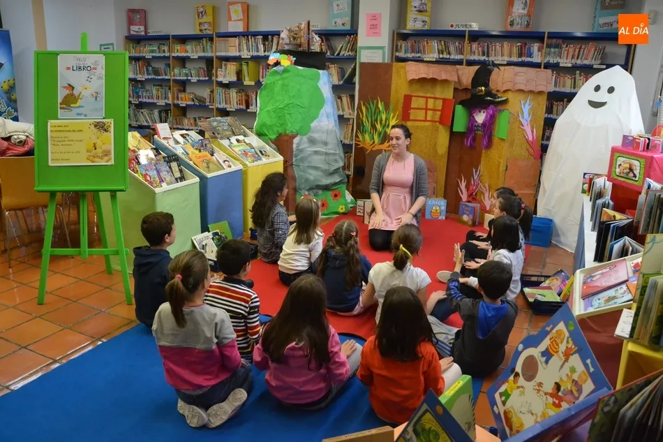 Unpuntocurioso se encarga de impartir los talleres La casa de los cuentos