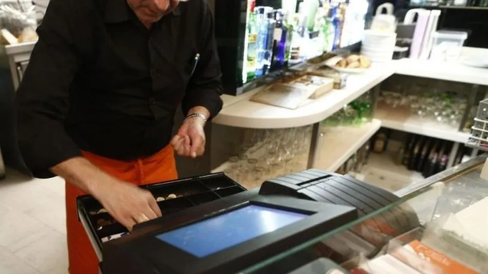 Todas las provincias de Castilla y León perdieron autónomos en estos últimos diez años / EP .