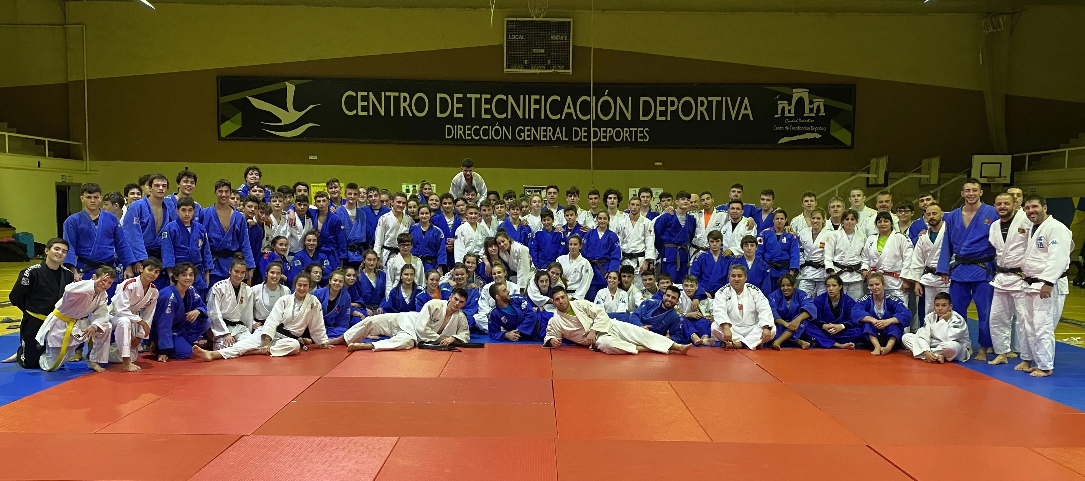 El Club Doryoku no descansa ni en vacaciones