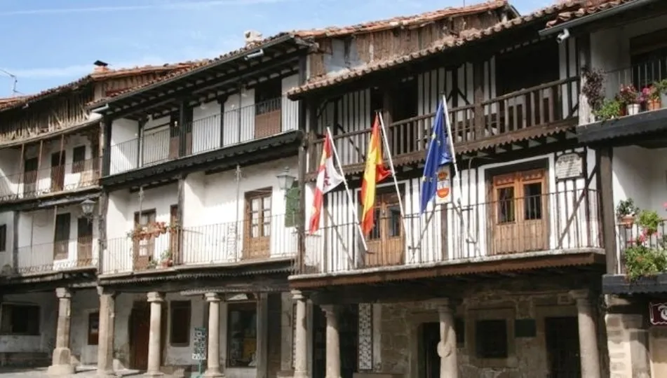 El Ayuntamiento de La Alberca reduce su deuda en 217.000 euros