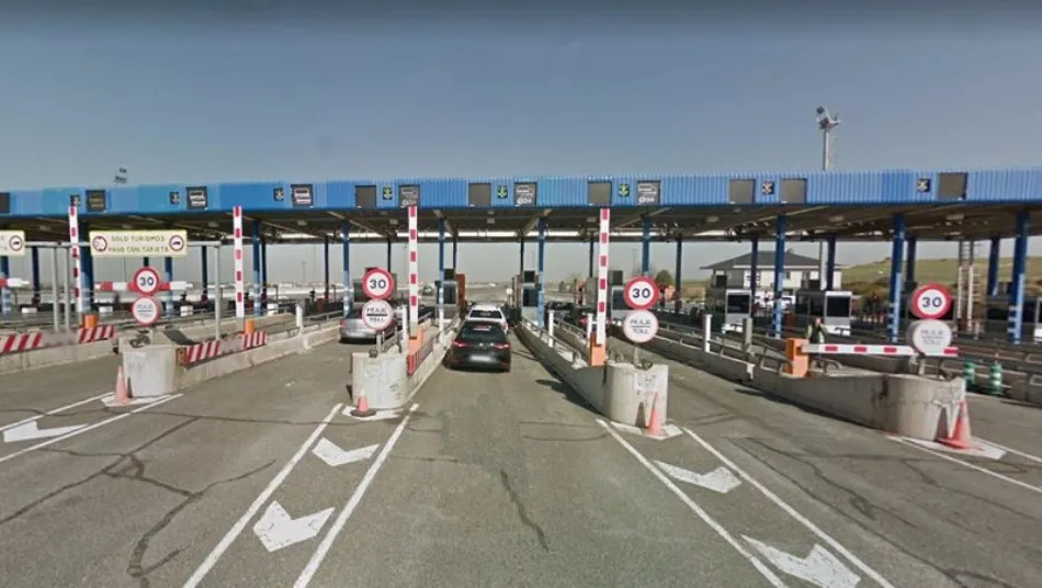 La AP-6 tiene un tráfico medio de 30.400 usuarios al día, es una de las más transitadas del país