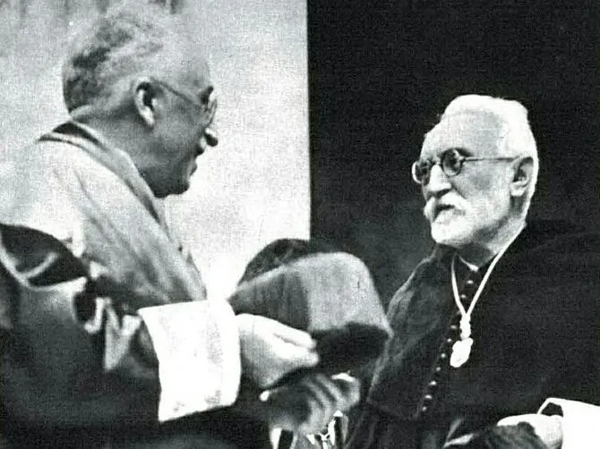 El homenaje a Unamuno por su jubilación en la Universidad  