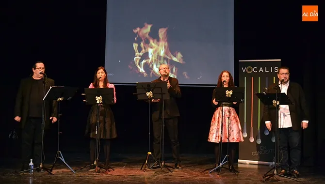Vocalis ofrecía su concierto benéfico en el Teatro Calderón
