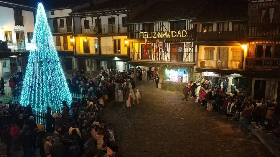 La Plaza Mayor albergó la visita de los Reyes Magos