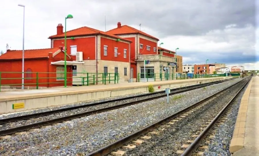 Estación de tren de Peñaranda de Bracamonte. Foto de UPL