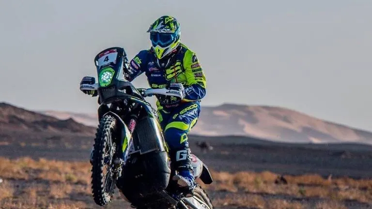 Lorenzo Santolino, en el Dakar