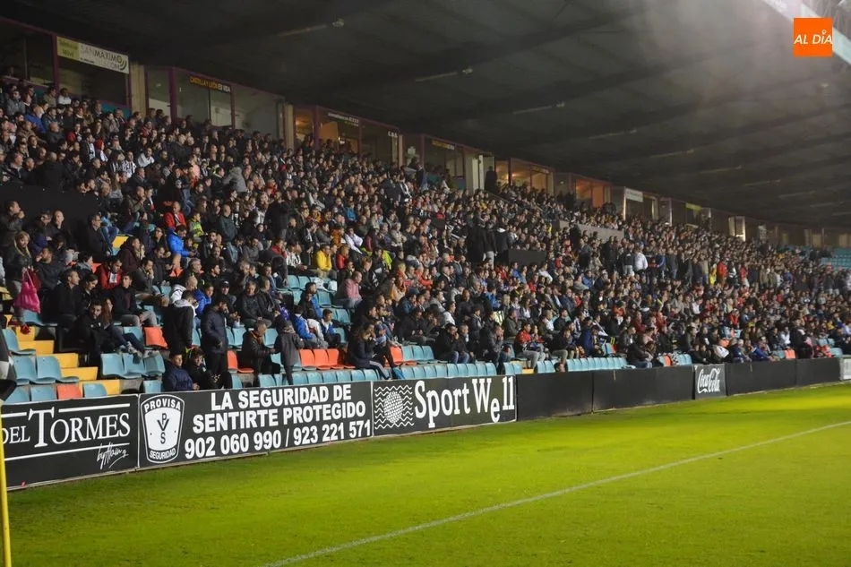 El Salamanca UDS y Unionistas dejan la puerta abierta al Helmántico… pero ninguno quiere de...