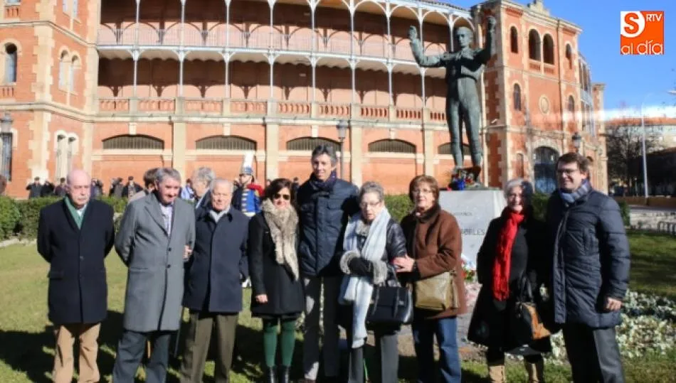 La estatua de Julio Robles