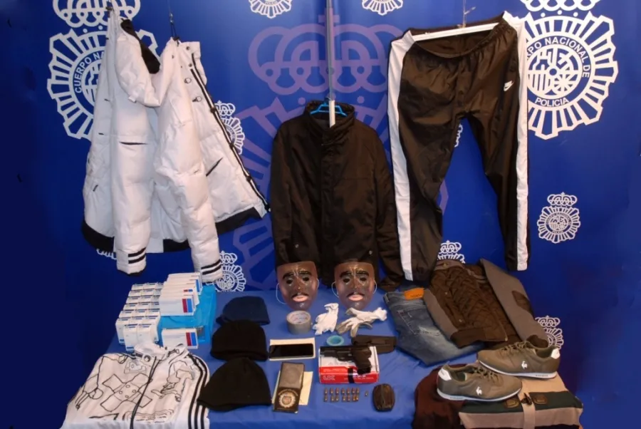 Material intervenido por la Policía en estas detenciones