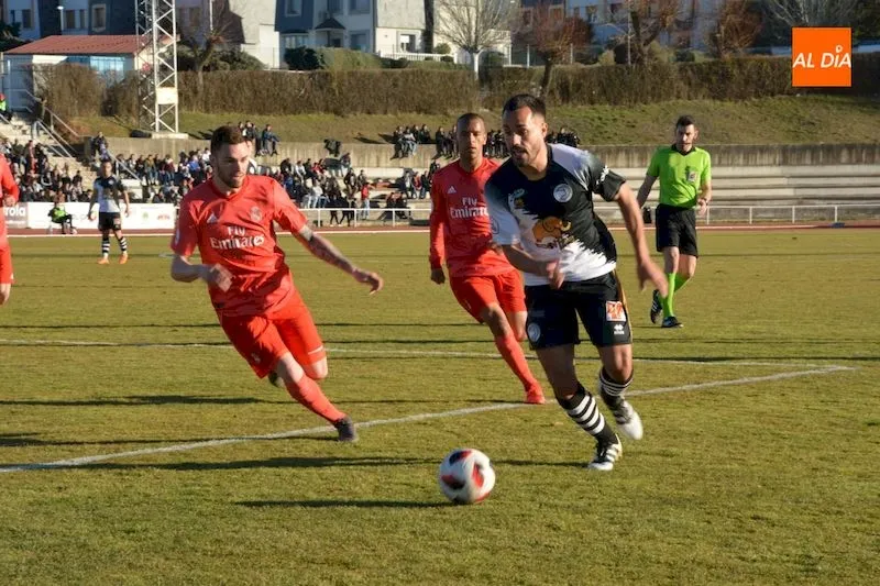 Ayoze, ante el Castilla, en el duelo disputado en Las Pistas