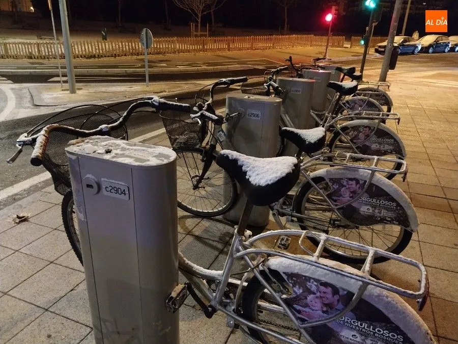Base de bicicletas municipales junto a la avenida de Comuneros