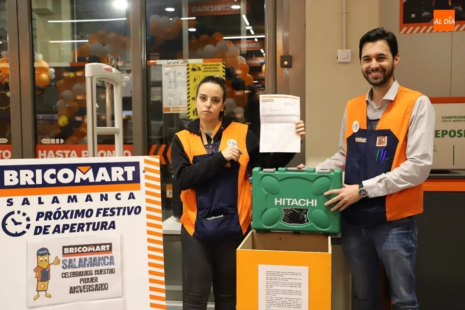 Sorteo de maquinaria electroportátil para celebrar el primer aniversario de Bricomart en Salamanca