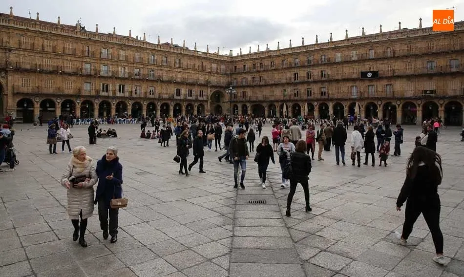 Pensionistas, trabajadores y funcionarios se beneficiarán de las últimas medidas del Gobierno