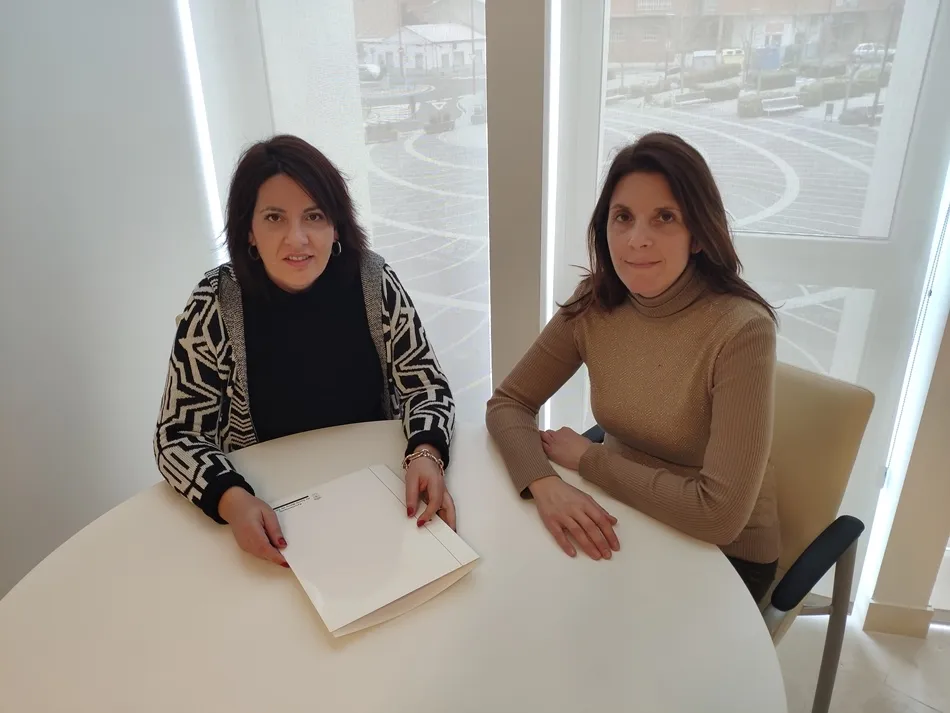 Presentación en el Ayuntamiento de Santa Marta del ciclo de microteatro.