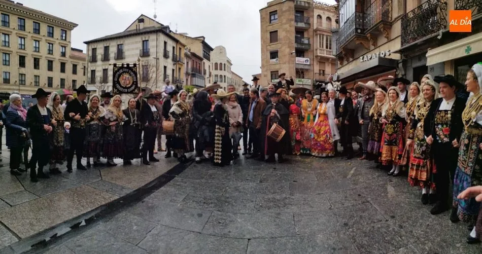 Los charros de Jalisco han sido recibidos por los charros salmantinos en el inicio del encuentro cultural Sentir Charro