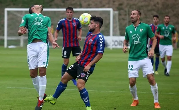 Juanjo, a la derecha, con el Guijuelo