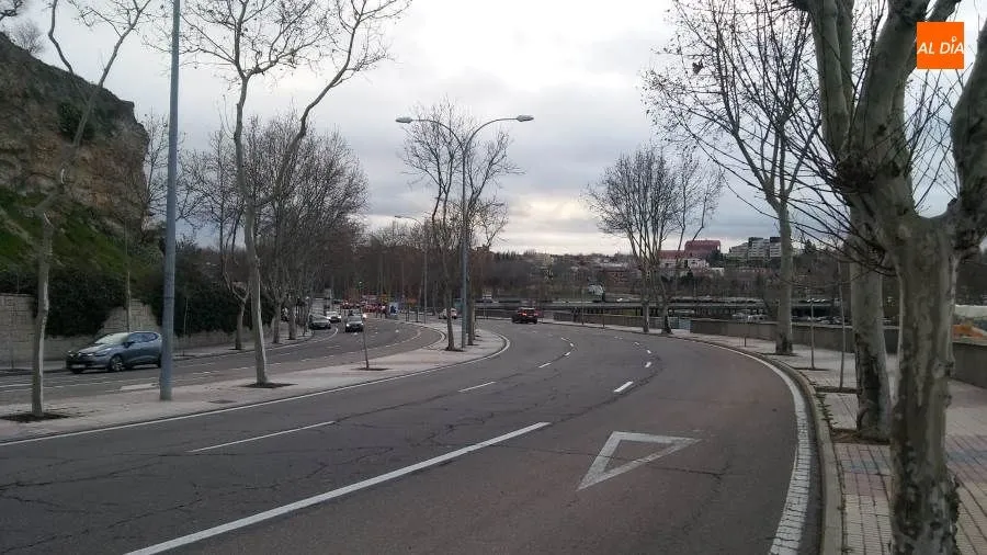 Paseo de San Vicente, cerca del Puente Sánchez Fabrés, donde tenía lugar el atropello