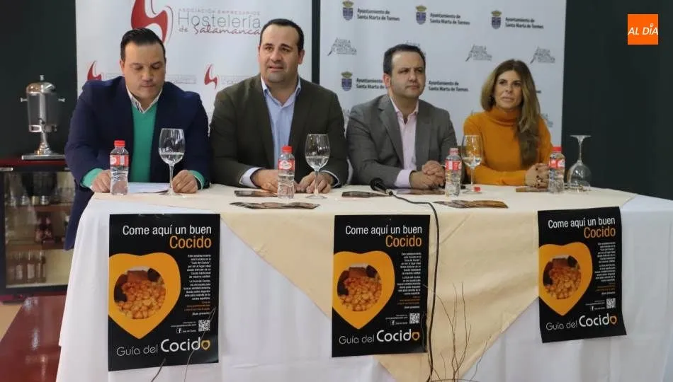 Presentación de esta Guía del Cocido en la Escuela de Hostelería de Santa Marta. Foto de Lydia González