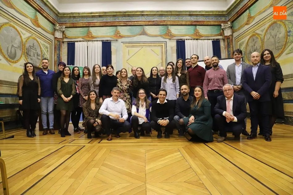 El Día del Docente ha vuelto a contar con numerosos asistentes y el homenaje a los profesores
