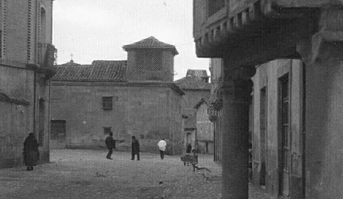 Los Portales de Camiñas y su famoso vecino