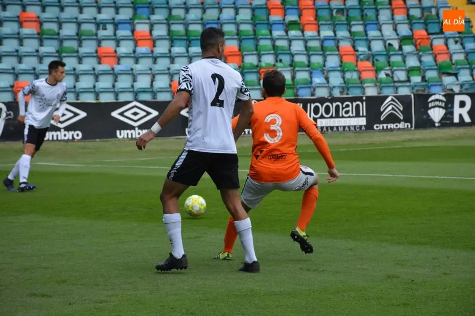 Un encuentro del filial en el Helmántico