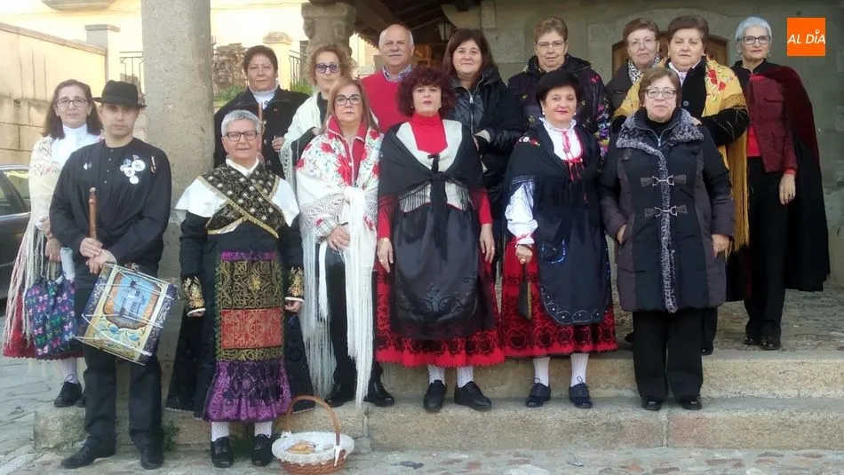 Las mujeres de Hinojosa de Duero disfrutaron en la celebración de Santa Águeda